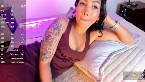 Sasha Brattz online show from November 5, 12:49 am