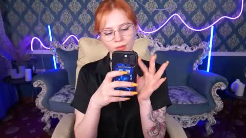 Snapshot of sasha_exclusive chatting on September 11, 12:38 pm Sasha Exclusive online show from September 11, 12:38 pm