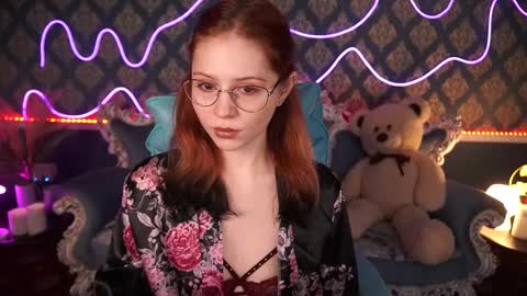 Snapshot of sasha_exclusive chatting on January 26, 1:58 pm Sasha Exclusive online show from January 26, 1:58 pm