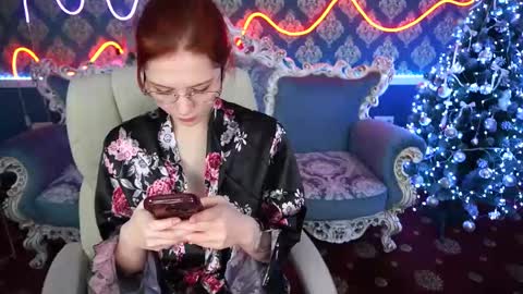 Snapshot of sasha_exclusive chatting on January 5, 8:42 pm Sasha Exclusive online show from January 5, 8:42 pm