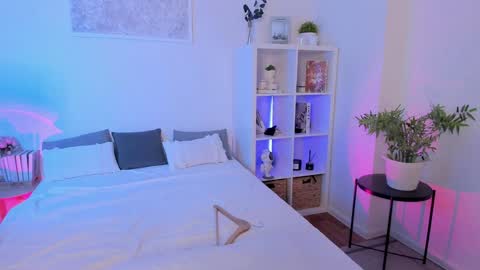 Sasha Miro online show from January 1, 3:02 am