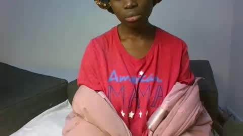 sassytannia online show from March 12, 2:36 am