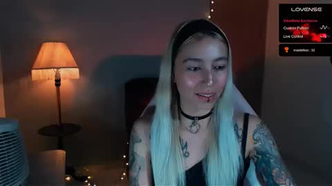 Snapshot of saucy_jenn1 chatting on January 18, 2:14 am I AM JENN online show from January 18, 2:14 am