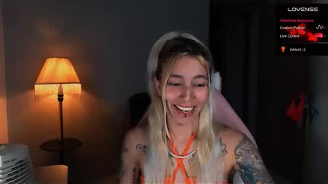 Snapshot of saucy_jenn1 chatting on January 16, 3:56 am I AM JENN online show from January 16, 3:56 am
