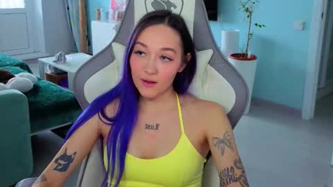 Ariel online show from March 26, 4:36 am