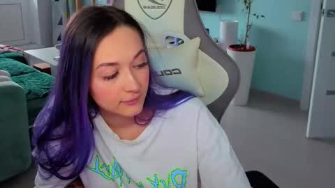 Ariel online show from April 16, 4:46 am