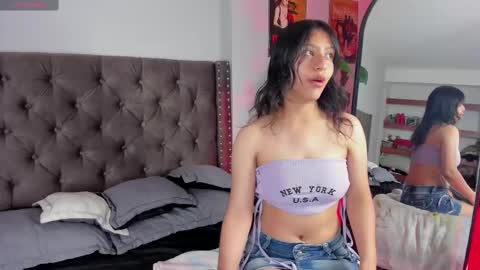 Snapshot of savannah_cameron chatting on March 8, 12:39 pm Savannah online show from March 8, 12:39 pm