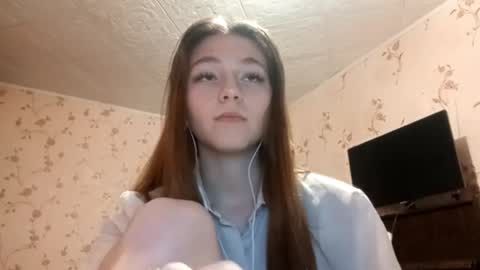 Sophie online show from September 9, 5:02 pm