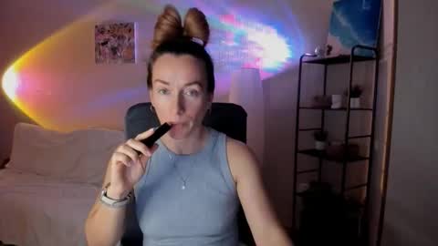 save the qween online show from November 4, 12:54 pm