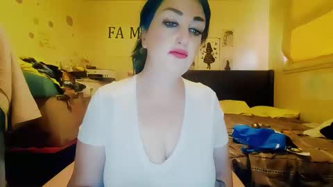 savvvmmm online show from November 7, 12:16 am