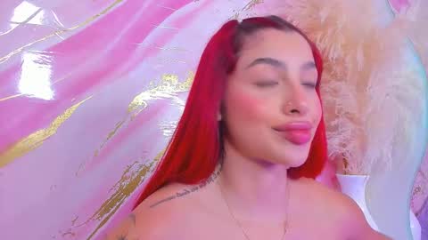 scarleett jones online show from January 10, 12:15 am