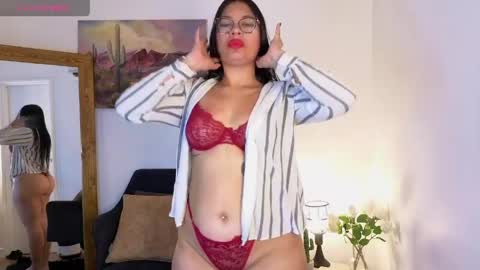 scarlet__15 online show from April 22, 11:29 am