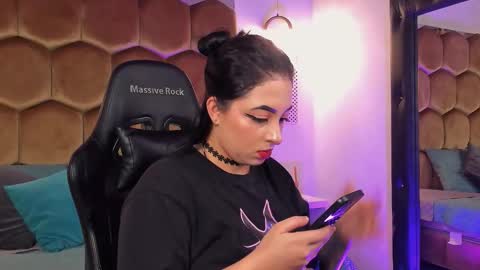 scarlet_ceretti1 online show from February 3, 8:56 pm