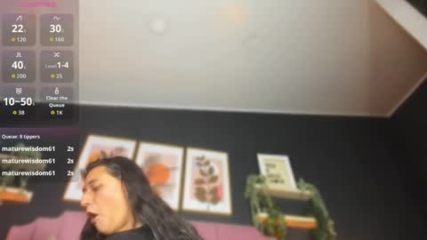 Claudia  online show from April 28, 2:27 am