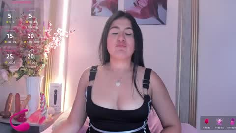 Andrea online show from April 25, 7:55 pm