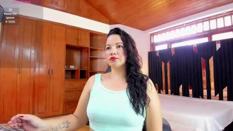 Snapshot of scarlet_lace1 chatting on September 15, 6:26 pm scarlet_lace1 online show from September 15, 6:26 pm