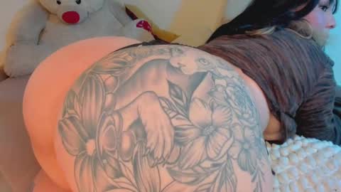 Scarleth... but not Scarleth Johansson. online show from February 22, 1:00 am