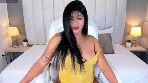 Snapshot of scarletstarr_ chatting on September 10, 4:01 am Scarlet online show from September 10, 4:01 am