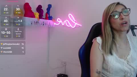 Scarlett online show from November 17, 12:28 pm