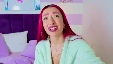 Scarlett online show from April 22, 2:25 pm