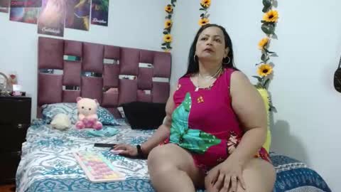 Snapshot of scarlett__jhonson chatting on October 16, 1:19 am Scarlett online show from October 16, 1:19 am