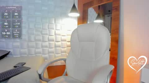 scarlett_kiiss online show from October 23, 12:22 pm