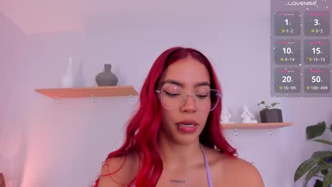 Scarlett Morgan online show from March 3, 7:56 pm