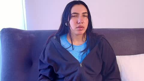 Sara online show from April 1, 12:17 pm