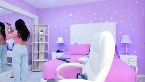 Scarlette  online show from October 25, 3:47 am