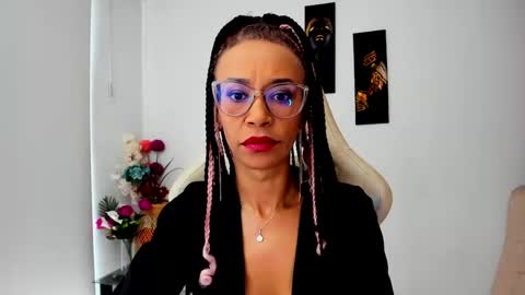 Snapshot of scarlettmalbec chatting on March 10, 8:56 pm Scarlett online show from March 10, 8:56 pm