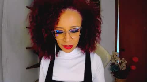 Snapshot of scarlettmalbec chatting on September 30, 9:41 pm Scarlett online show from September 30, 9:41 pm