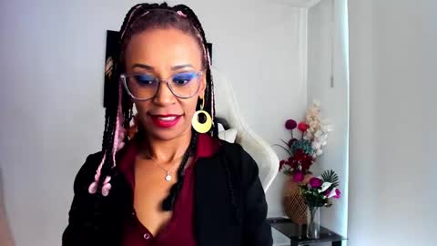 Snapshot of scarlettmalbec chatting on February 20, 8:47 pm Scarlett online show from February 20, 8:47 pm