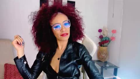 Snapshot of scarlettmalbec chatting on September 25, 9:23 pm Scarlett online show from September 25, 9:23 pm