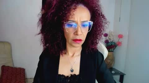 Snapshot of scarlettmalbec chatting on September 23, 10:52 pm Scarlett online show from September 23, 10:52 pm