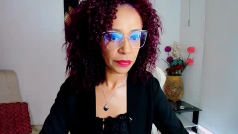 Snapshot of scarlettmalbec chatting on September 15, 10:06 pm Scarlett online show from September 15, 10:06 pm