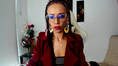 Snapshot of scarlettmalbec chatting on February 25, 9:04 pm Scarlett online show from February 25, 9:04 pm