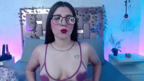 Snapshot of scarlettroxx chatting on September 18, 11:31 am Scarlet online show from September 18, 11:31 am