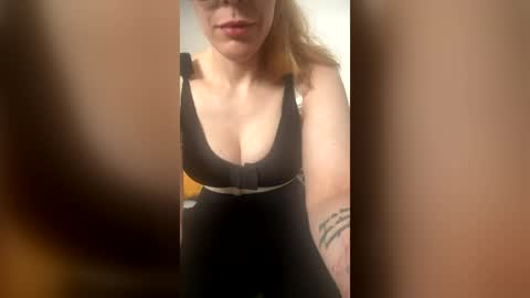 scarlettvhale online show from August 5, 7:48 am