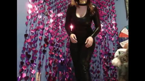 ScarSlutWitch online show from February 14, 9:00 am