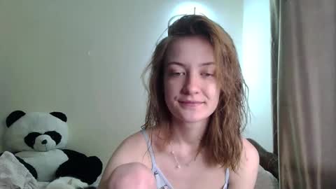 Elsa online show from April 4, 8:57 am