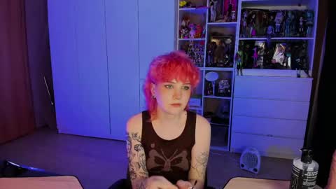 Rina online show from April 24, 12:30 pm