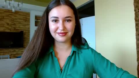 Elizabeth  online show from July 24, 8:12 am