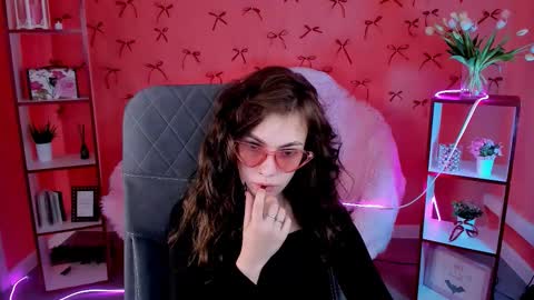 Sea Jorji online show from September 10, 5:40 am