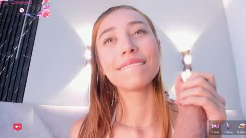 Rosie online show from April 18, 7:58 pm