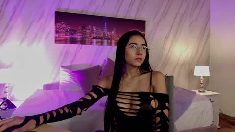 ASHLEY online show from June 3, 7:30 pm