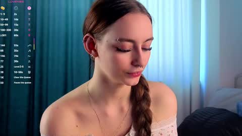 Lily online show from April 29, 4:38 am