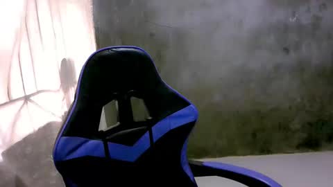 ELLA online show from March 17, 11:31 pm