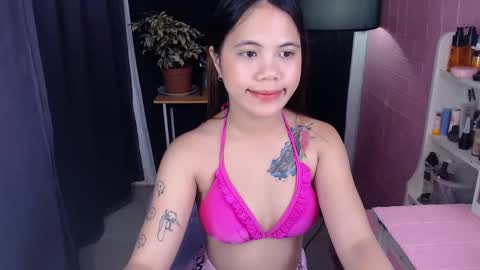 Snapshot of seductive_jhanna chatting on February 14, 9:45 am seductive_jhanna online show from February 14, 9:45 am