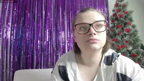 seductive_she_wolf online show from January 14, 3:15 pm