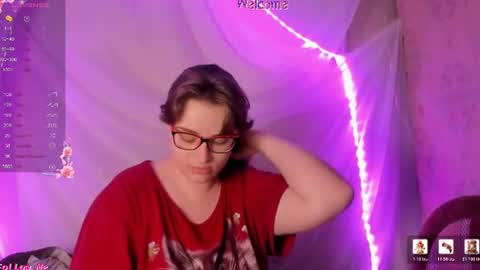 seductive_she_wolf online show from June 11, 5:04 am